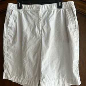 Chico’s White Shorts Sz 2 (12)